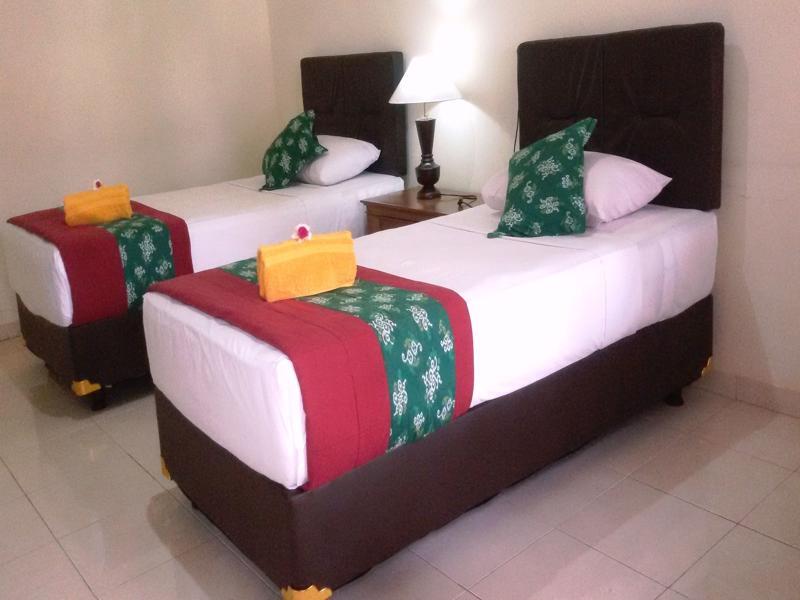 Lovina Beach Hotel Pabean Buleleng Esterno foto
