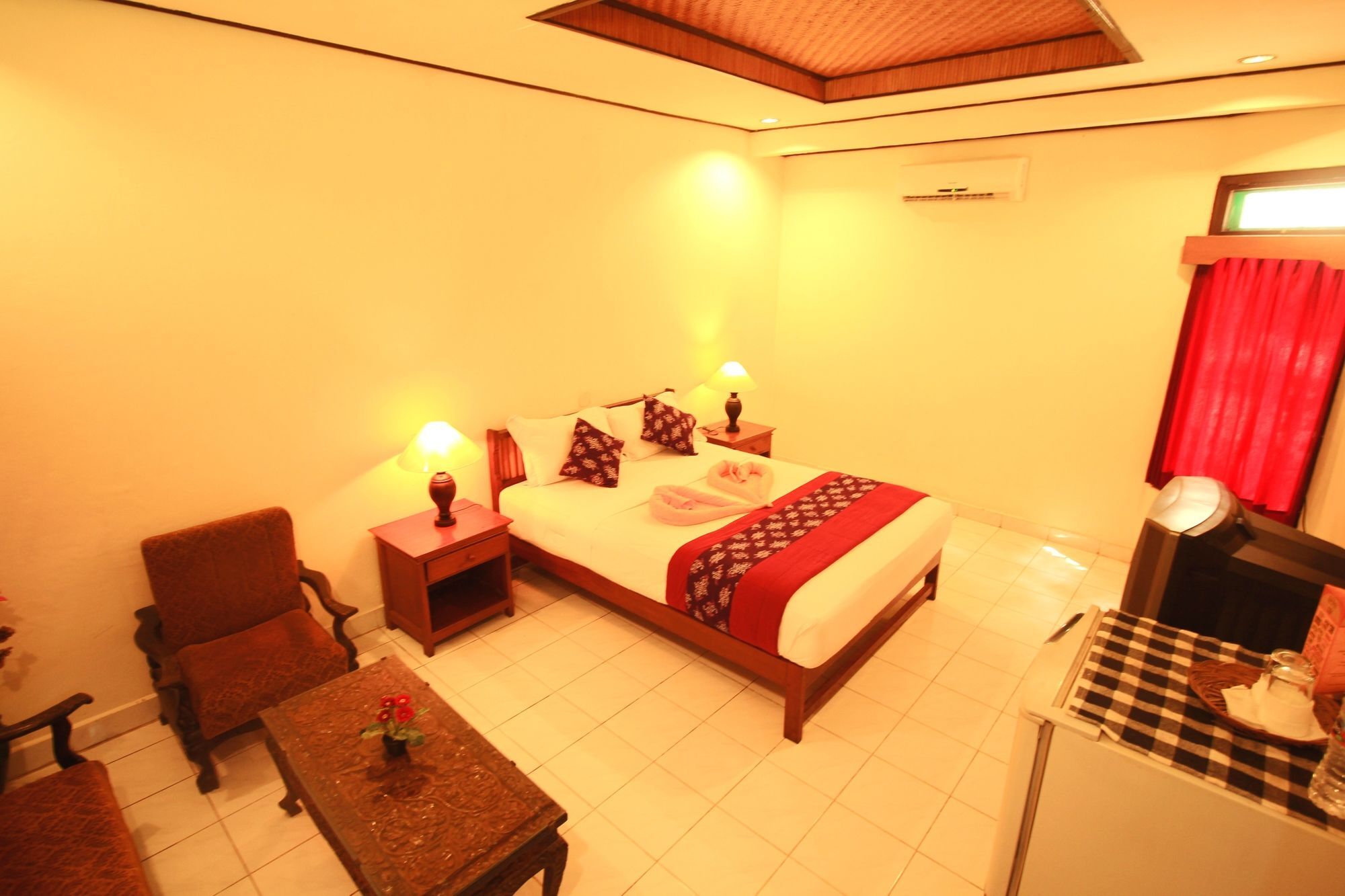 Lovina Beach Hotel Pabean Buleleng Esterno foto