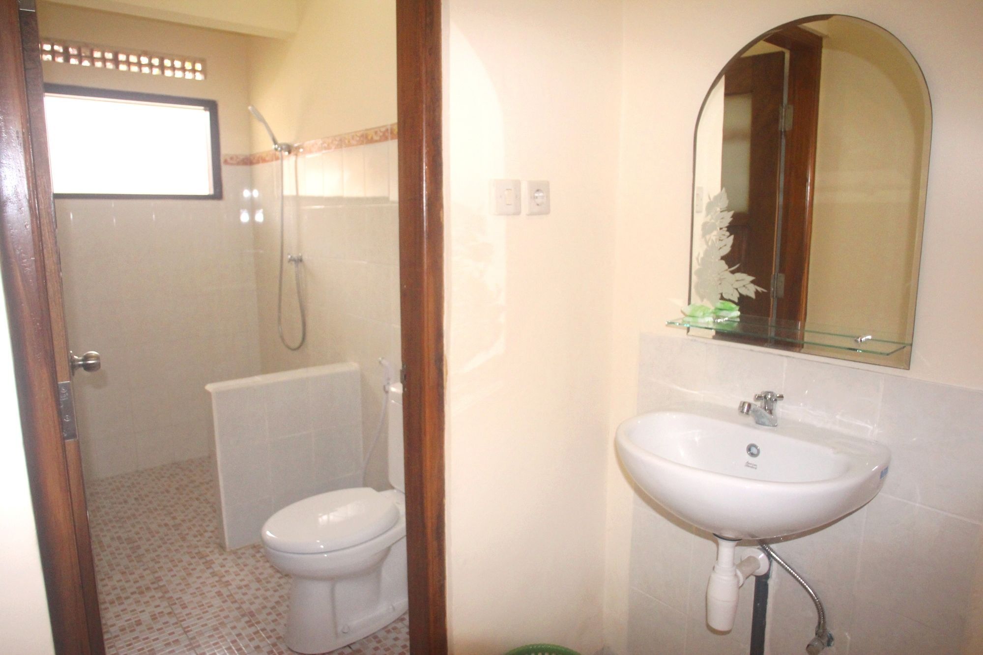 Lovina Beach Hotel Pabean Buleleng Esterno foto