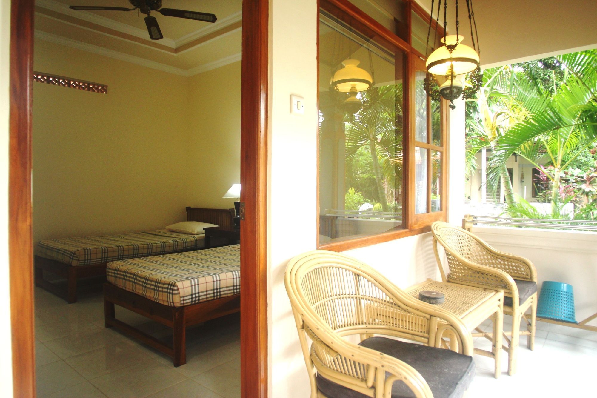 Lovina Beach Hotel Pabean Buleleng Esterno foto